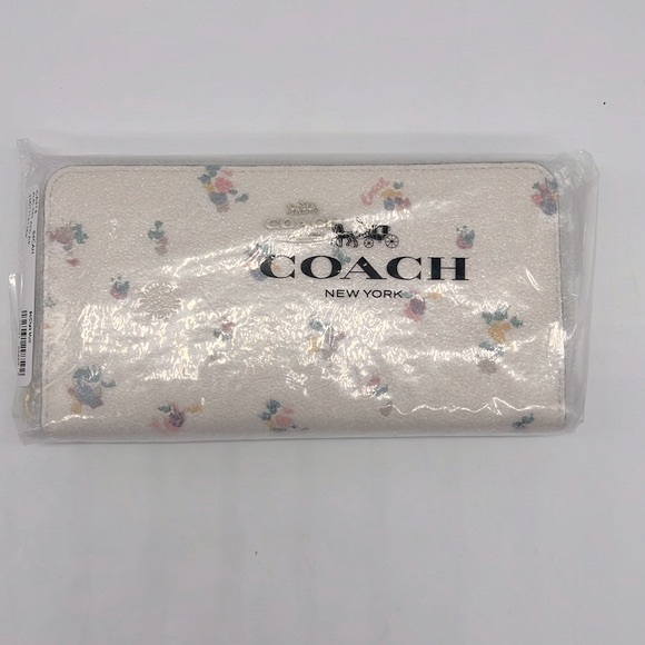 Coach Accordion Zip Wallet With Floral Print Brass/Chalk Multi - Picture 12 of 16